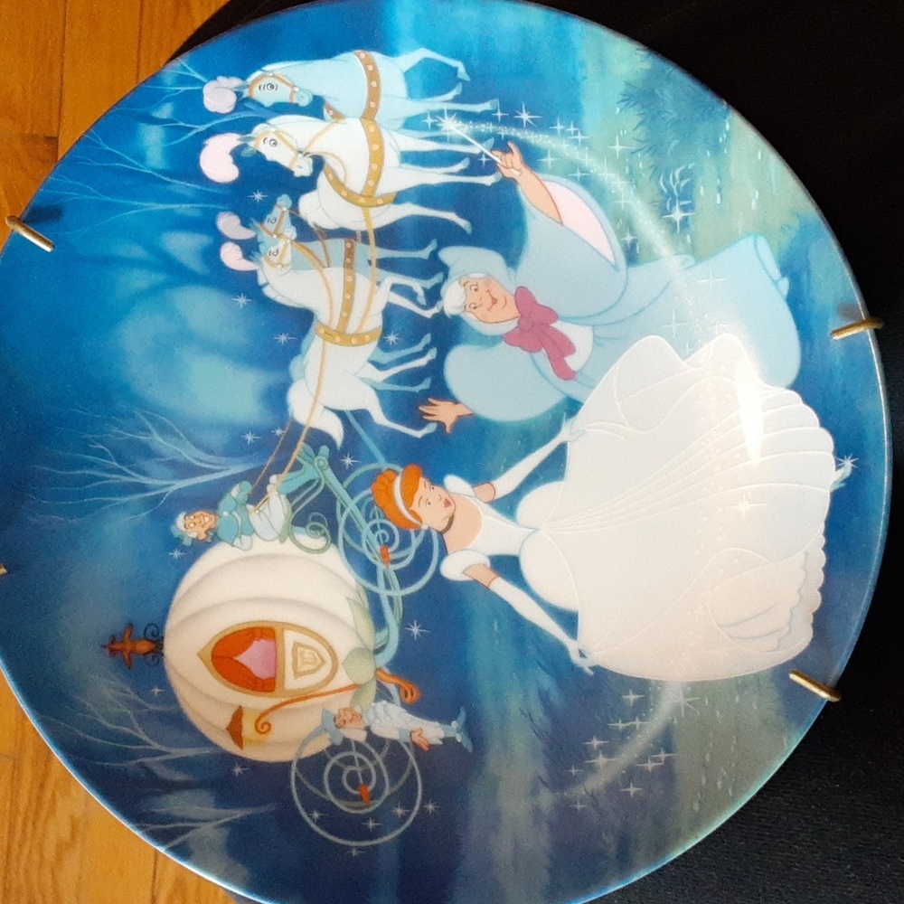 Cinderella collector plate